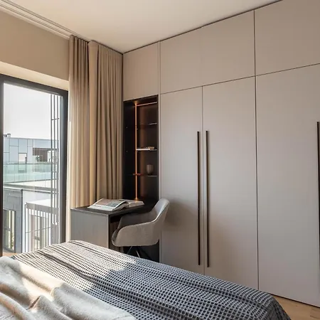 Penthouse With Stunning Seaview *