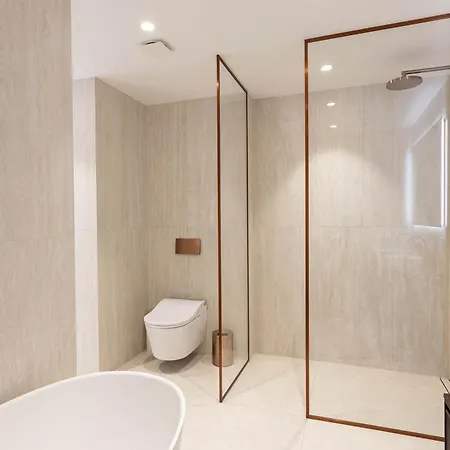דירה Penthouse With Stunning Seaview *